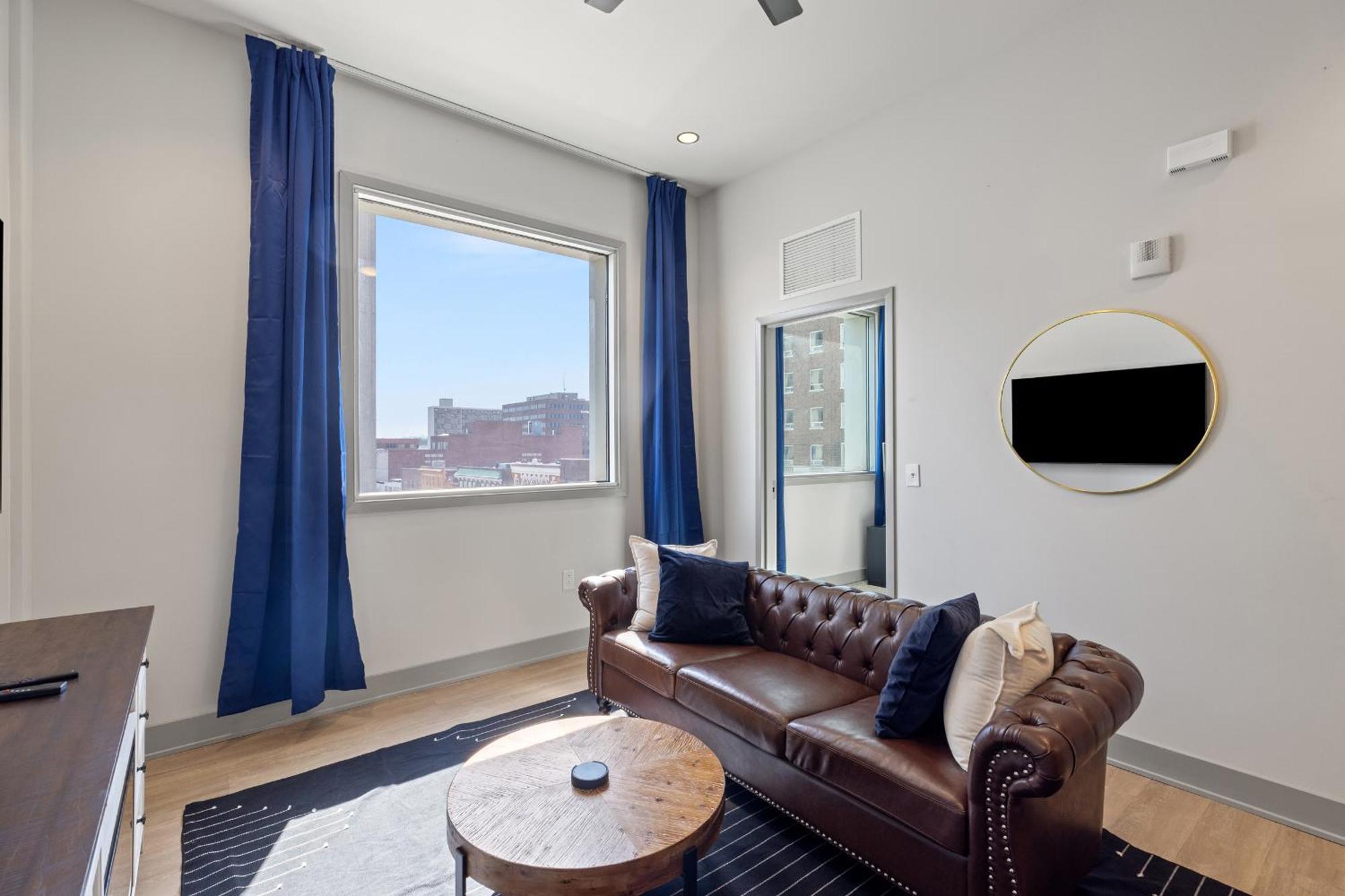175 Lex - Walkable Downtown & Rupp Arena - Full Lexington