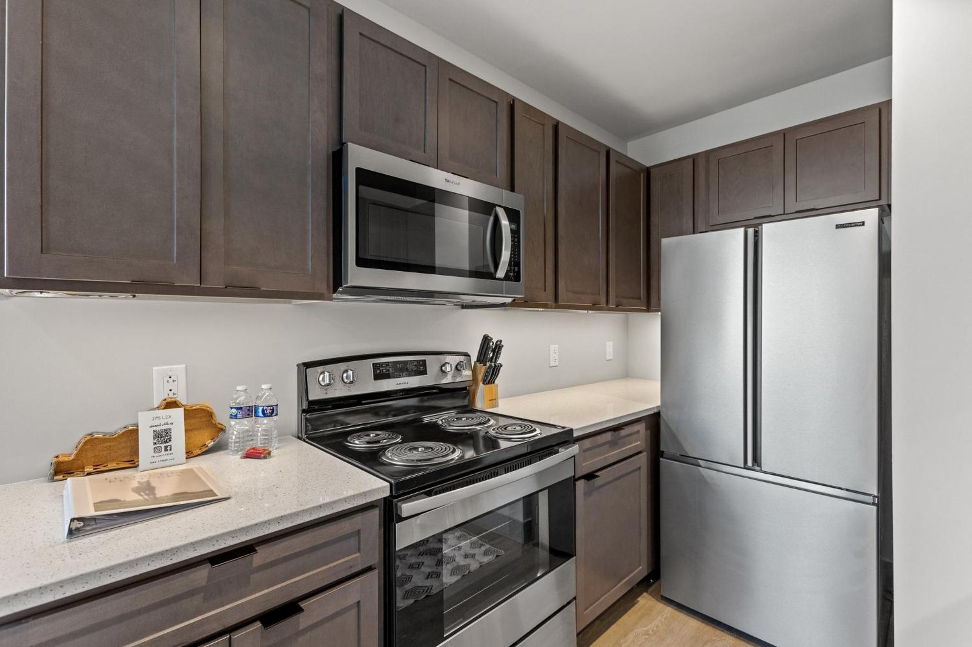 Aparthotel 175 Lex - Walkable Downtown & Rupp Arena - Full *