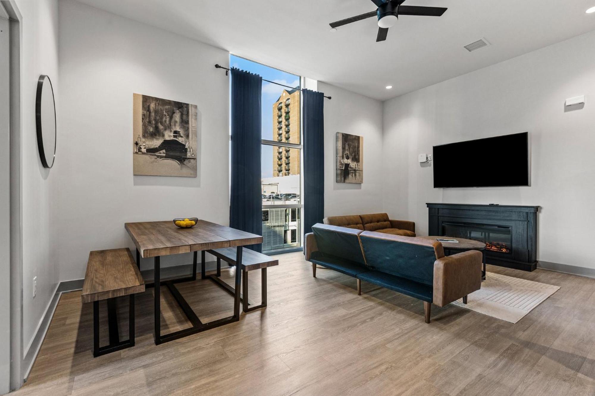 Aparthotel 175 Lex - Walkable Downtown & Rupp Arena - Full